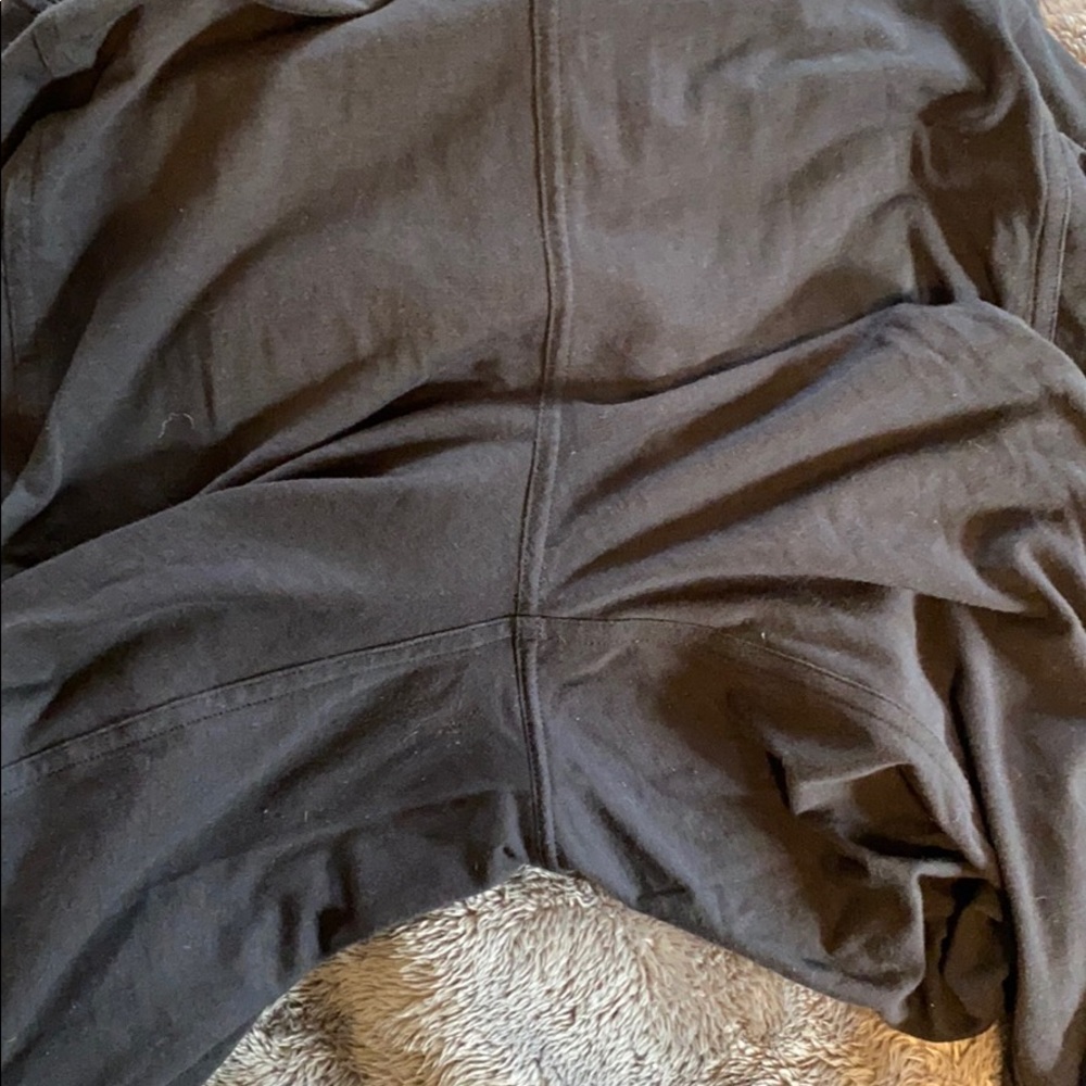 LuluLemon Joggers - Picture 4 of 6